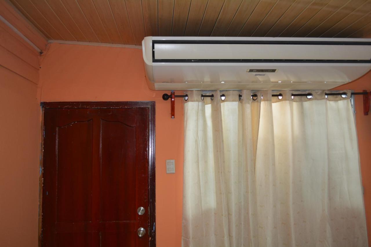 Apartamentos Y Hostal Rudon #1 Puerto Cortes Exteriér fotografie